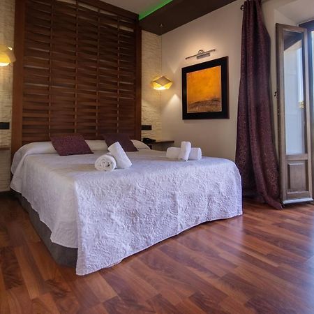 Hotel Villa De Setenil Setenil De Las Bodegas المظهر الخارجي الصورة